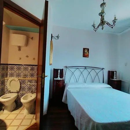 Casina Giulia * Capistrello